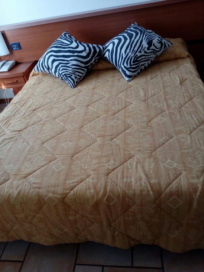 Hotel Lory Ficarolo Zewnętrze zdjęcie