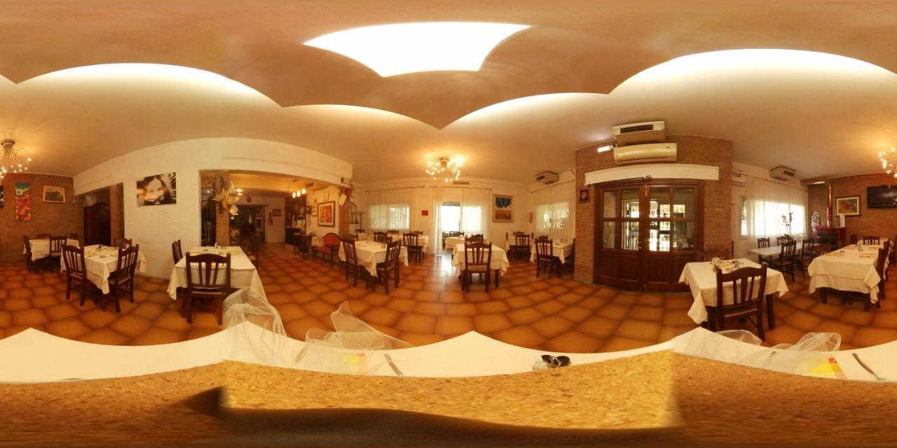Hotel Lory Ficarolo Zewnętrze zdjęcie